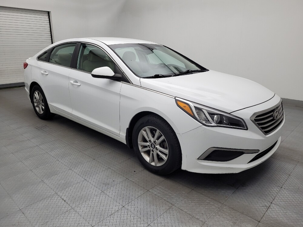 2017 Hyundai Sonata in Fayetteville, NC 28304 - 18143043 11
