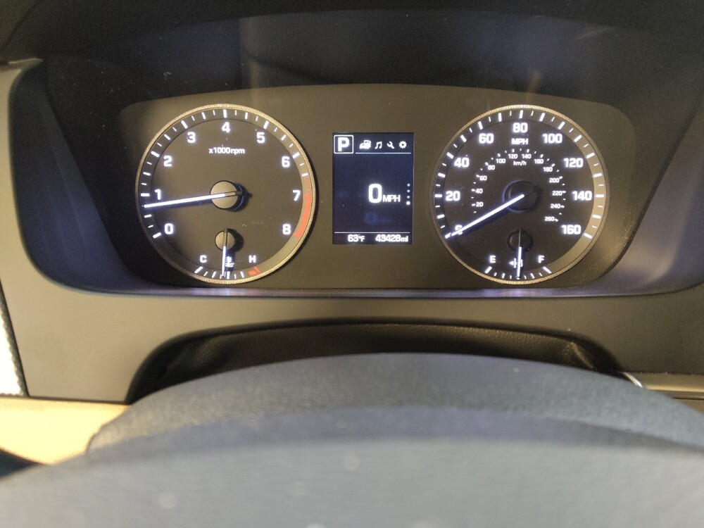 2017 Hyundai Sonata in Fayetteville, NC 28304 - 18143043 23