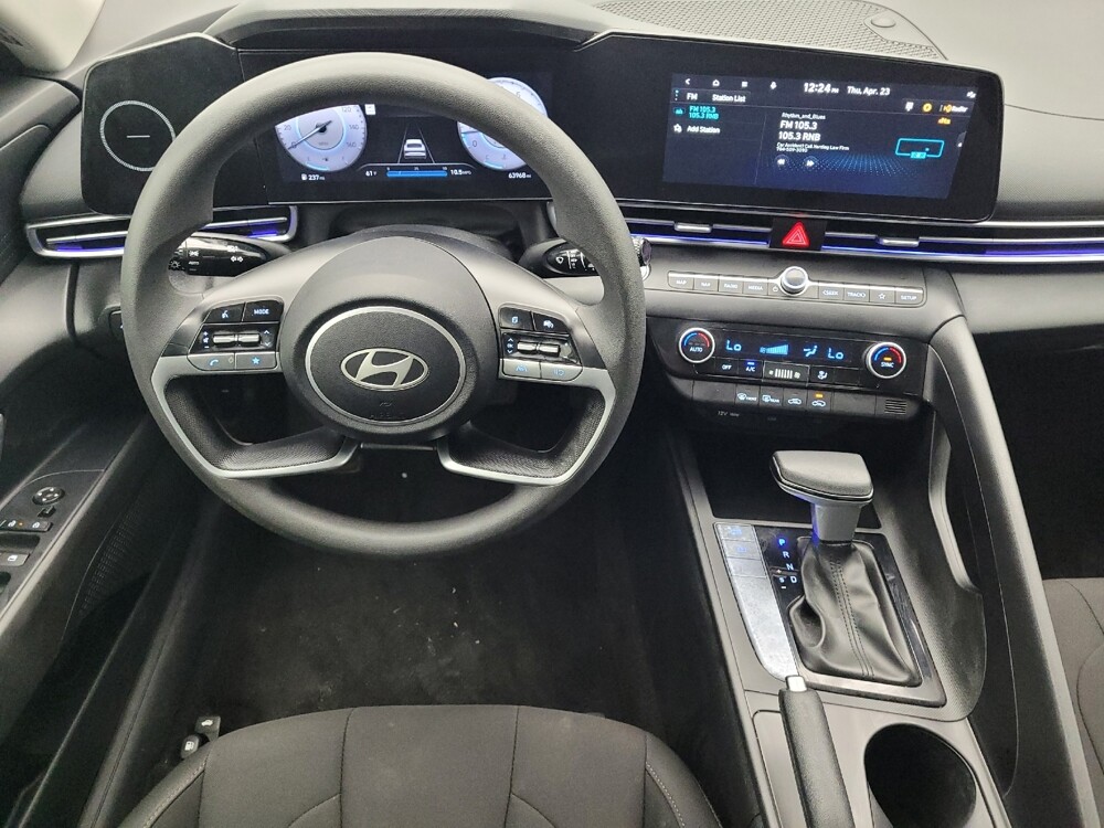 2024 Hyundai Elantra in Greenville, SC 29607 - 18143046 22