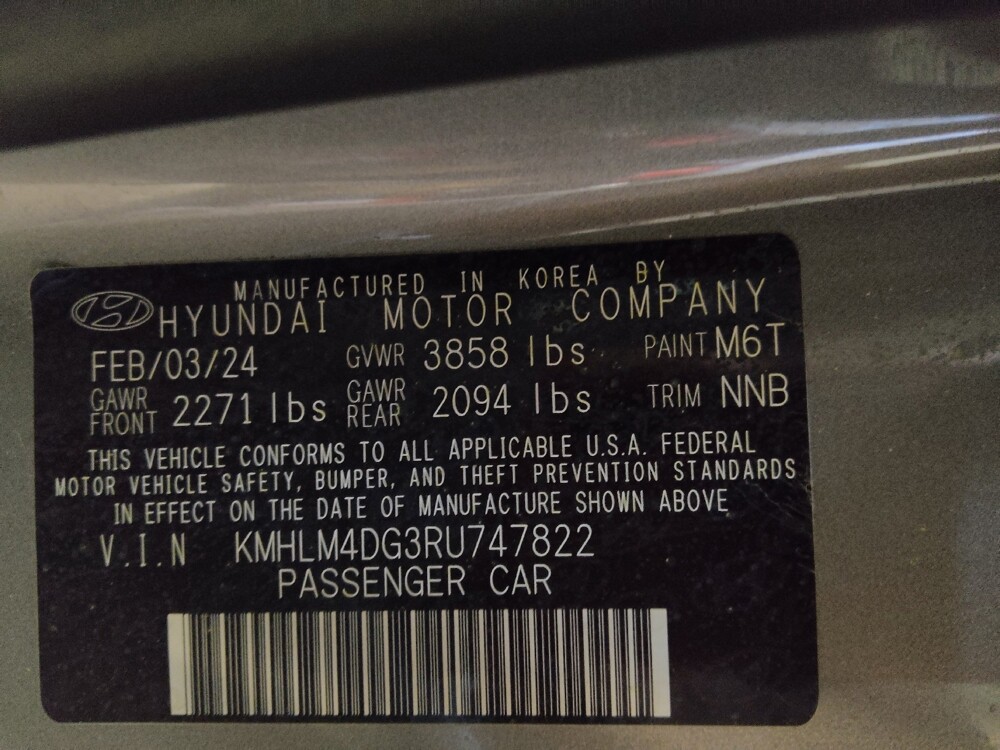 2024 Hyundai Elantra in Greenville, SC 29607 - 18143046 33