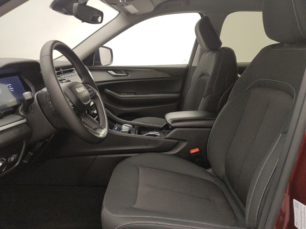 2023 Jeep Grand Cherokee in Greenville, SC 29607 - 18143054 17