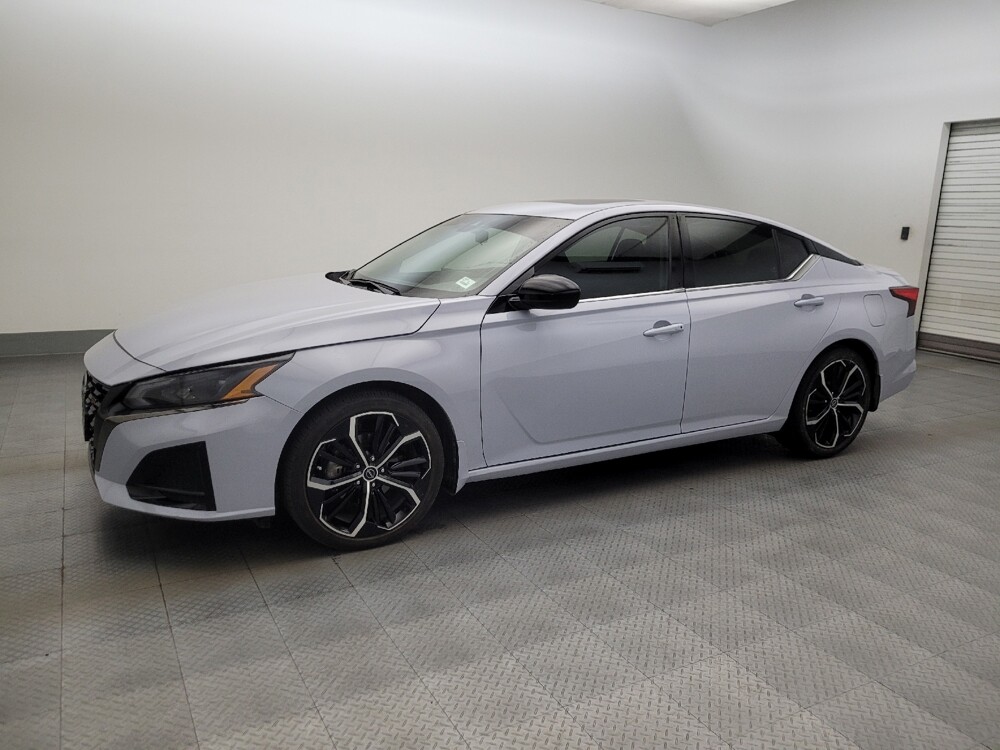 2024 Nissan Altima in Glendale, AZ 85301 - 18143056 2