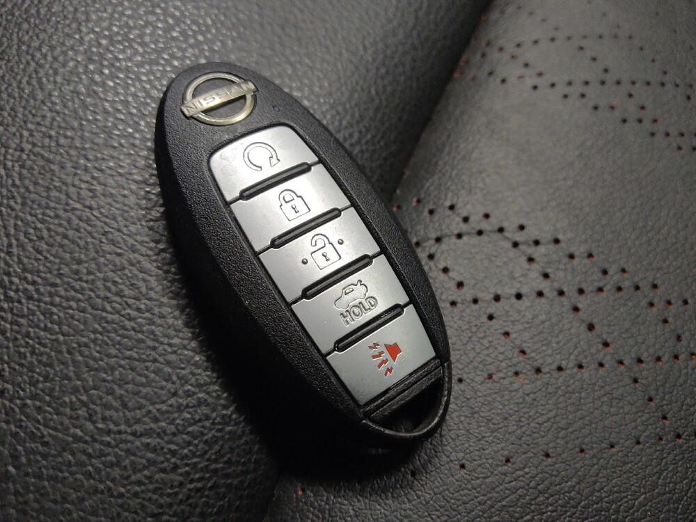 2024 Nissan Altima in Glendale, AZ 85301 - 18143056 32