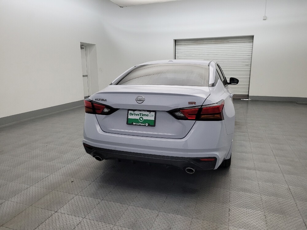 2024 Nissan Altima in Glendale, AZ 85301 - 18143056 7