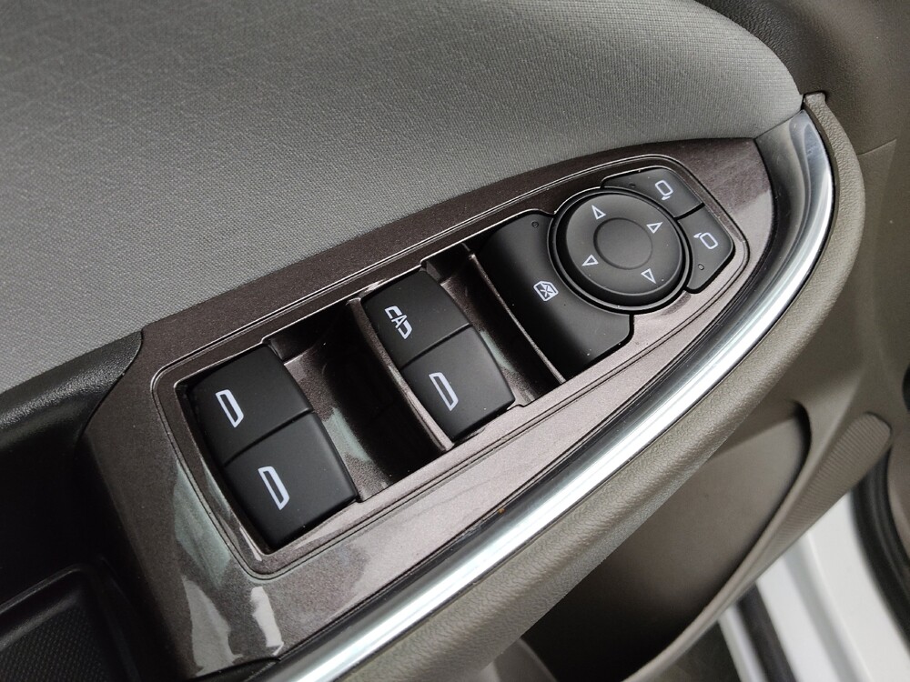 2022 Chevrolet Malibu in Denver, CO 80012 - 18143059 27
