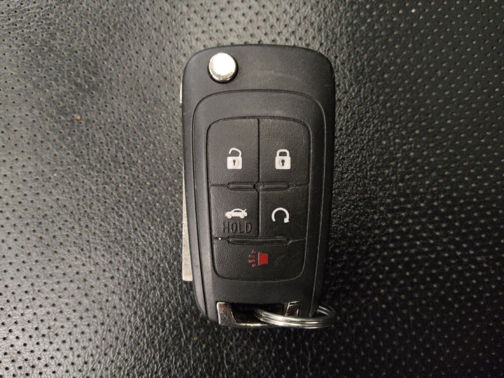 2015 Chevrolet Equinox in Lakewood, CO 80215 - 18143063 32