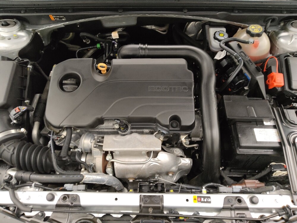 2021 Chevrolet Malibu in Denver, CO 80012 - 18143064 30