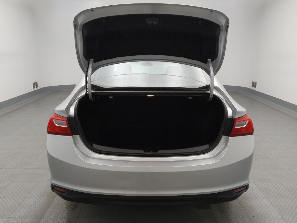 2021 Chevrolet Malibu in Denver, CO 80012 - 18143064 29