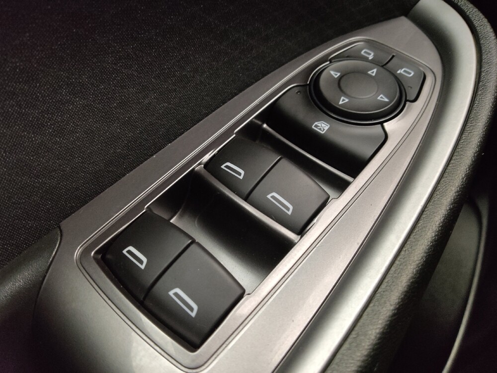 2021 Chevrolet Malibu in Denver, CO 80012 - 18143064 27