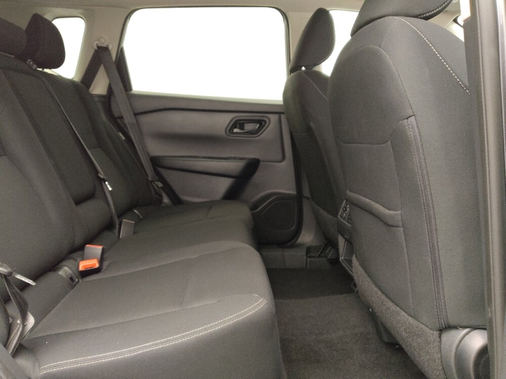 2024 Nissan Rogue in Lakewood, CO 80215 - 18143070 19