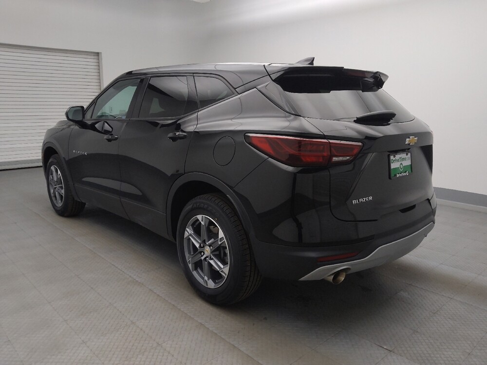 2023 Chevrolet Blazer in Lakewood, CO 80215 - 18143072 5