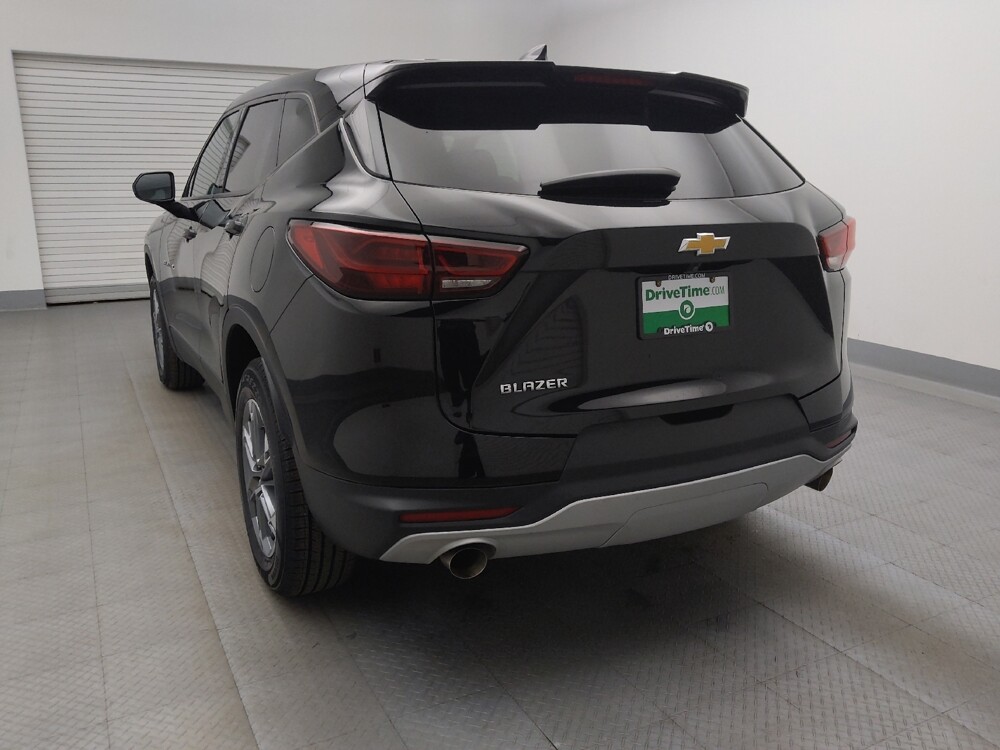 2023 Chevrolet Blazer in Lakewood, CO 80215 - 18143072 6