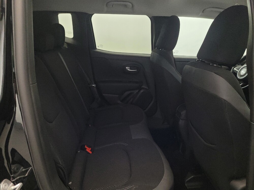 2023 Jeep Renegade in Glen Burnie, MD 21061 - 18143073 19