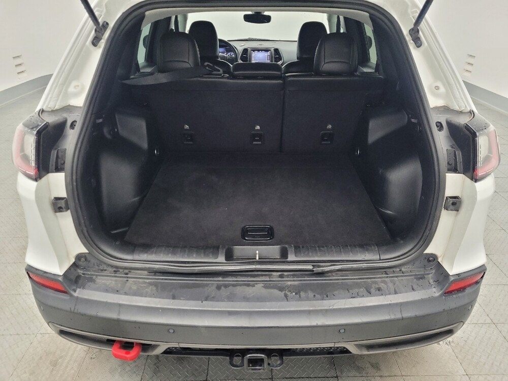 2019 Jeep Cherokee in Memphis, TN 38115 - 18143076 29