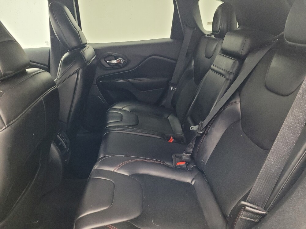 2019 Jeep Cherokee in Memphis, TN 38115 - 18143076 18