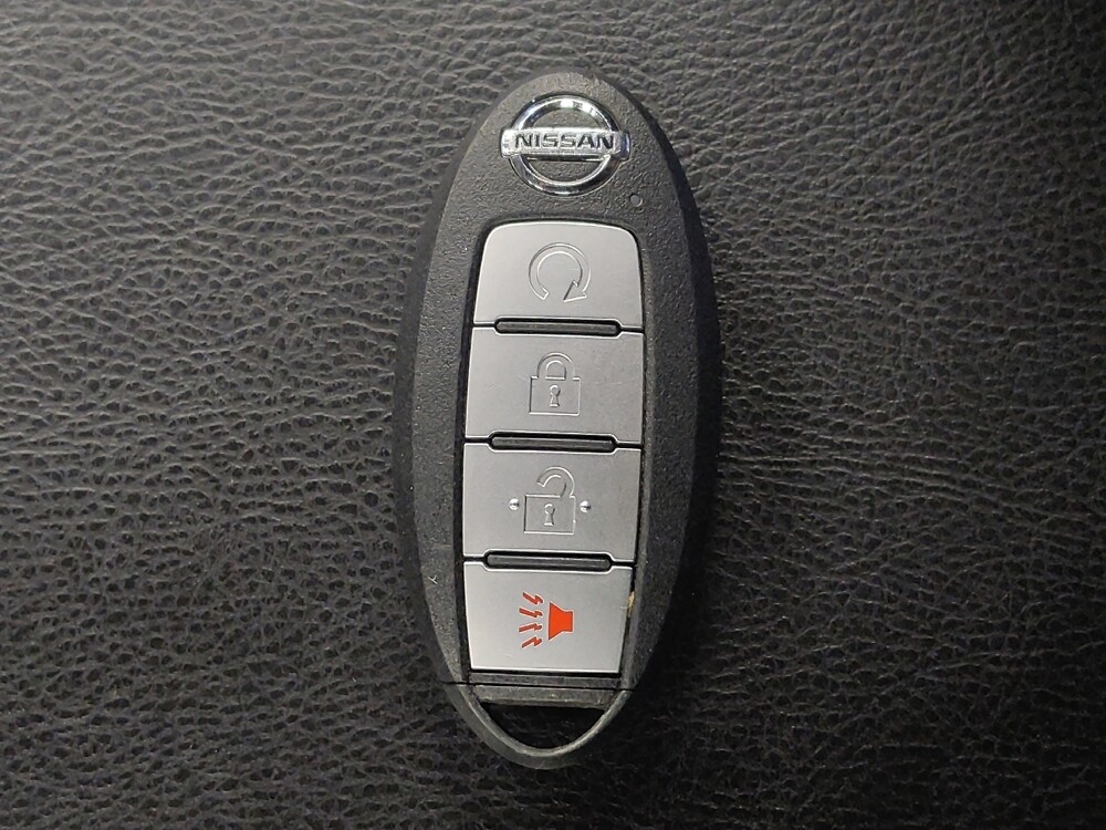 2019 Nissan Pathfinder in Houston, TX 77074 - 18143082 32