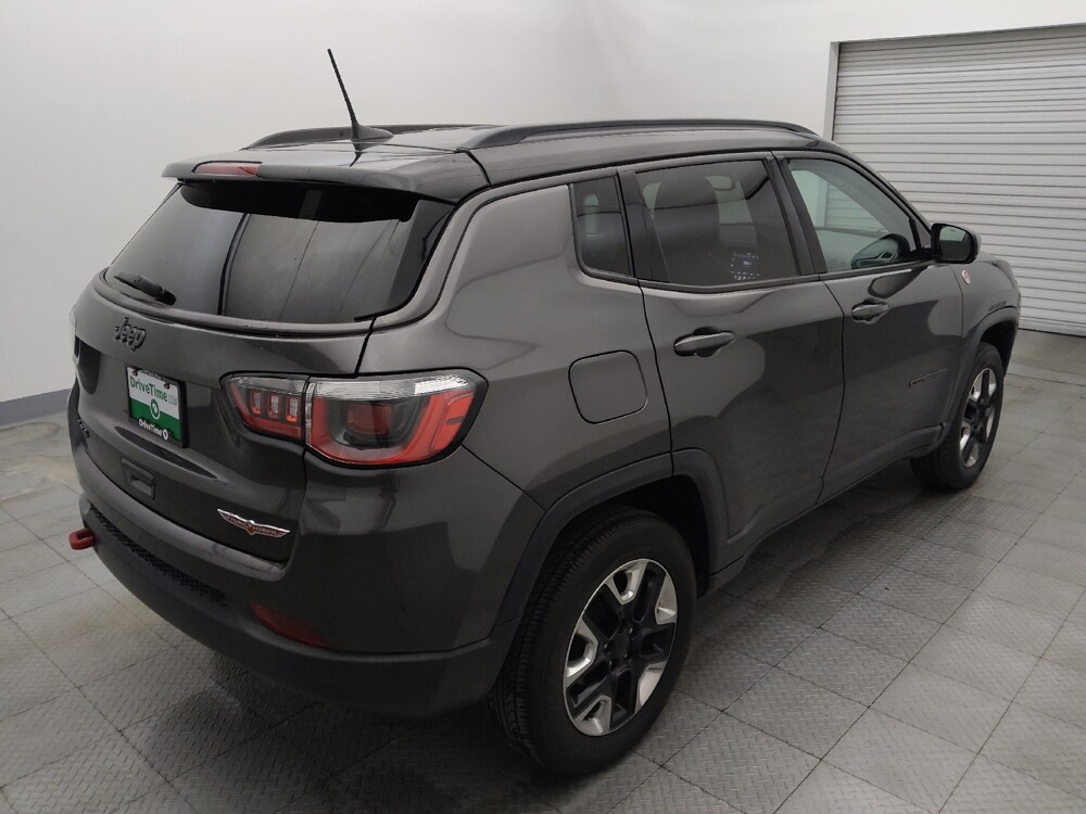 2018 Jeep Compass in Houston, TX 77060 - 18143086 9