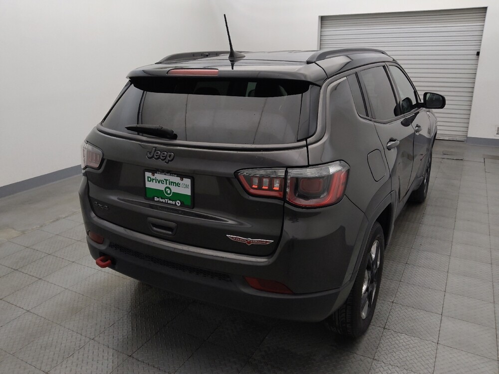 2018 Jeep Compass in Houston, TX 77060 - 18143086 7