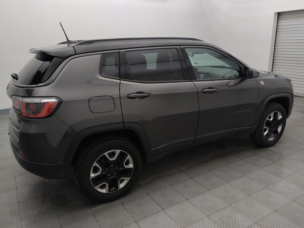 2018 Jeep Compass in Houston, TX 77060 - 18143086 10