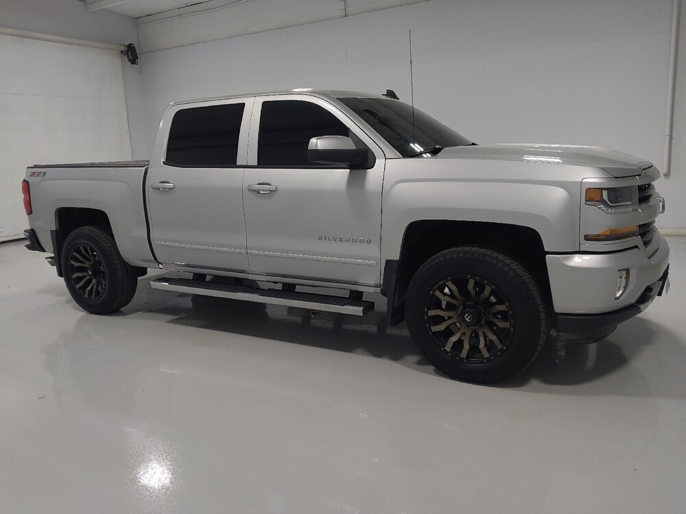 2016 Chevrolet Silverado 1500 in Columbus, OH 43231 - 18143102 11