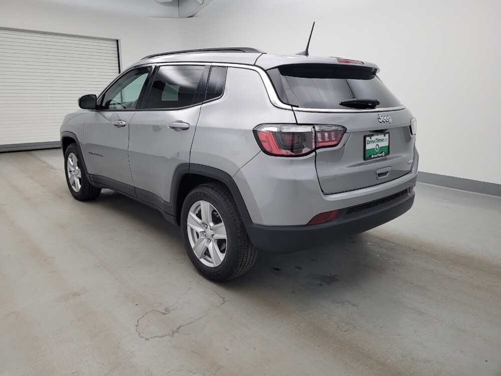 2022 Jeep Compass in Cincinnati, OH 45255 - 18143103 3