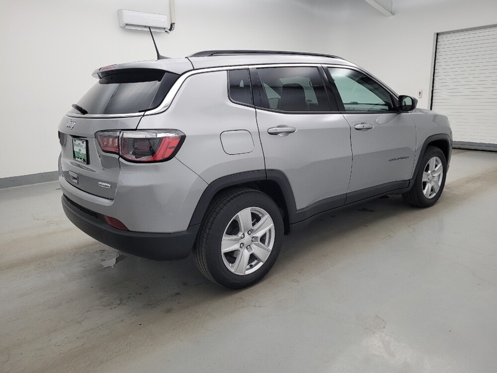 2022 Jeep Compass in Cincinnati, OH 45255 - 18143103 10
