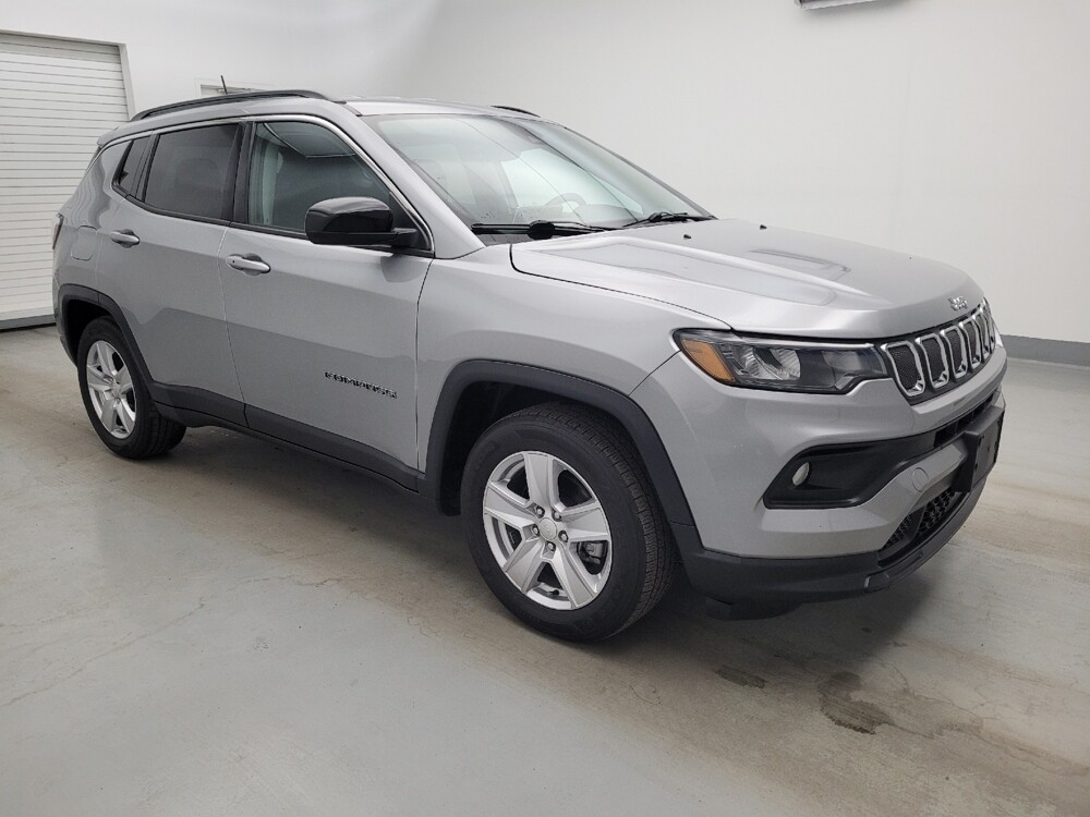 2022 Jeep Compass in Cincinnati, OH 45255 - 18143103 11
