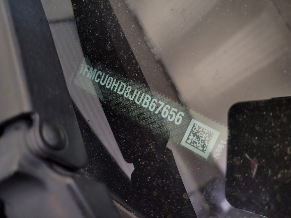 2018 Ford Escape in Cincinnati, OH 45255 - 18143105 33