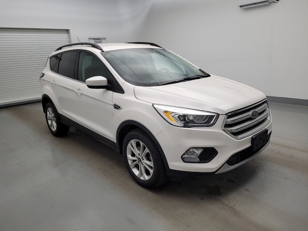 2018 Ford Escape in Cincinnati, OH 45255 - 18143105 11
