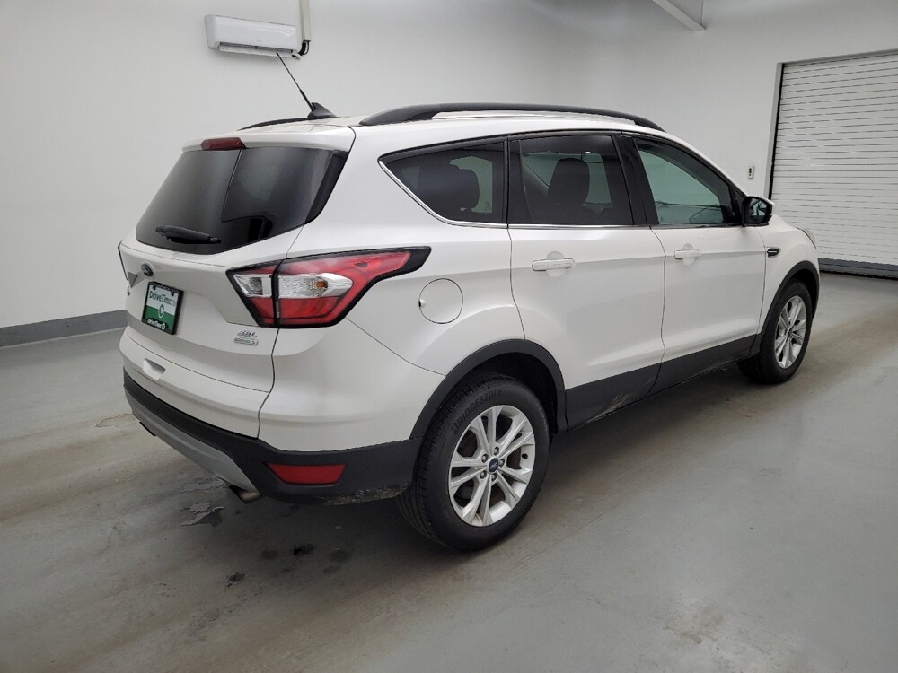 2018 Ford Escape in Cincinnati, OH 45255 - 18143105 10