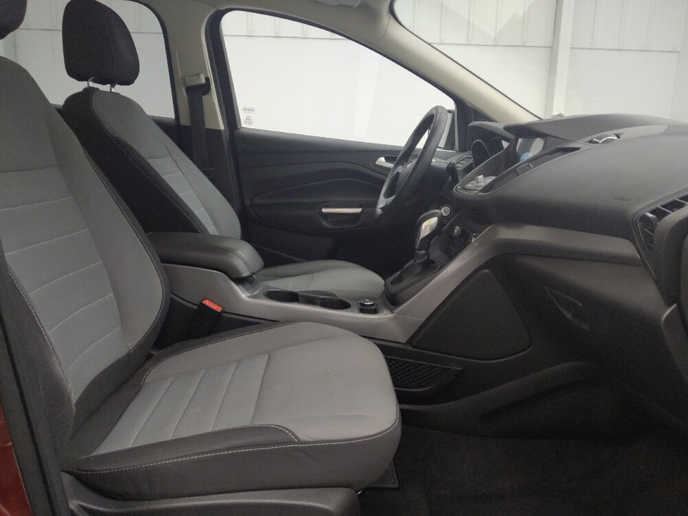 2016 Ford Escape in St. Louis, MO 63125 - 18143106 21