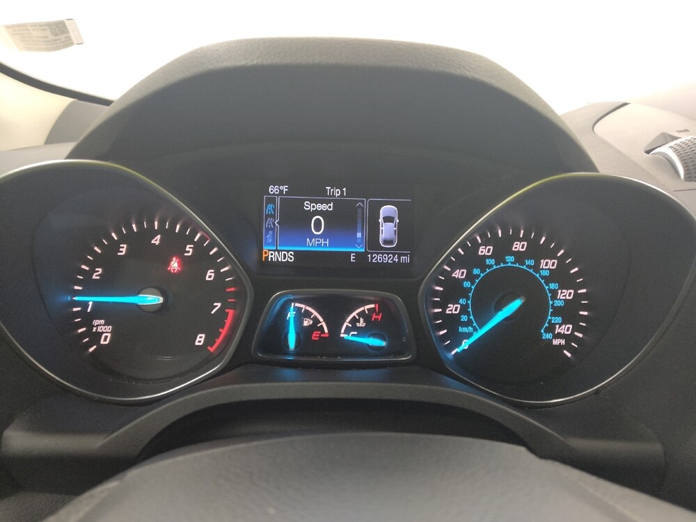 2016 Ford Escape in St. Louis, MO 63125 - 18143106 23