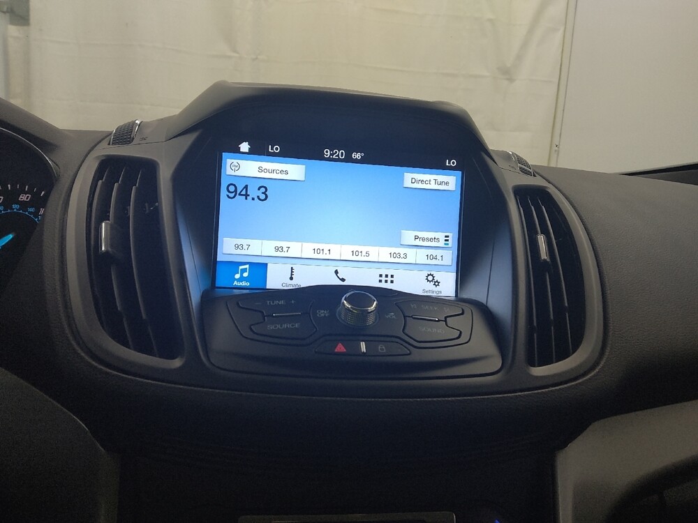 2016 Ford Escape in St. Louis, MO 63125 - 18143106 25
