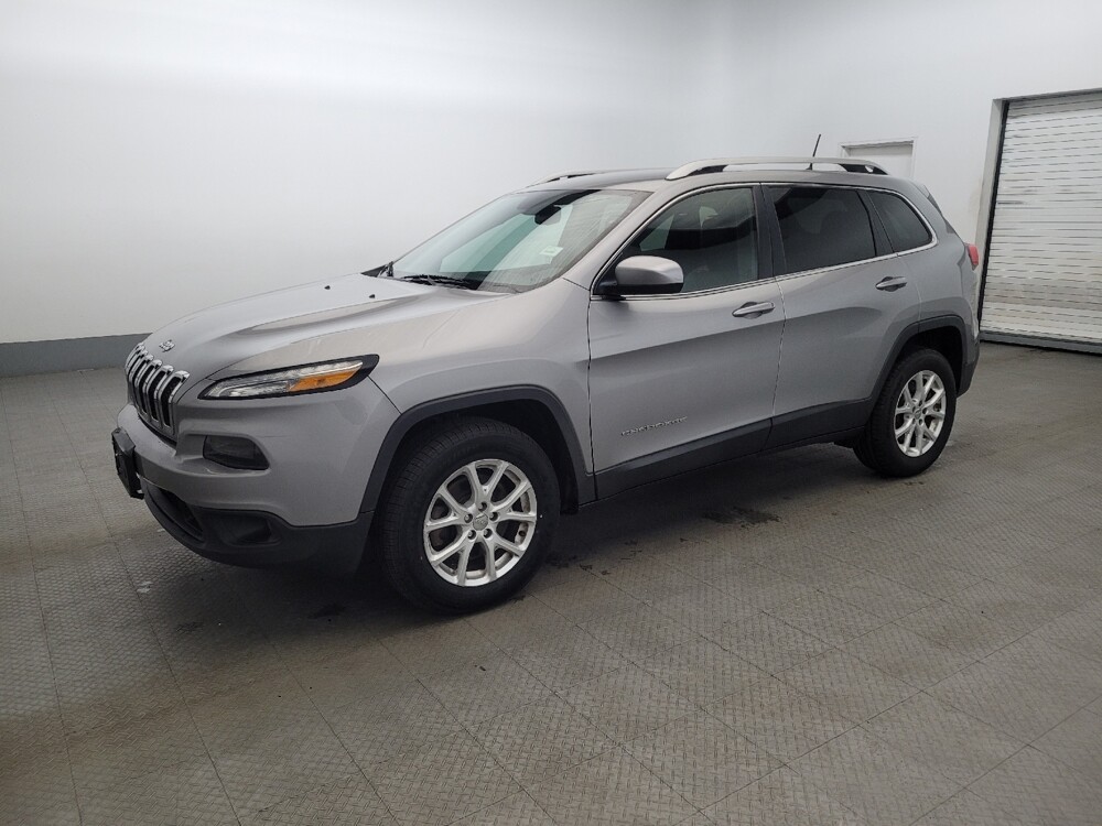 2017 Jeep Cherokee in Allentown, PA 18103 - 18143107 2