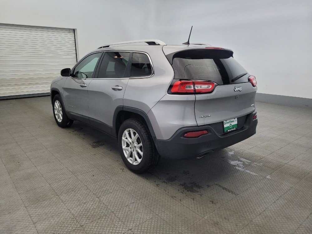 2017 Jeep Cherokee in Allentown, PA 18103 - 18143107 5