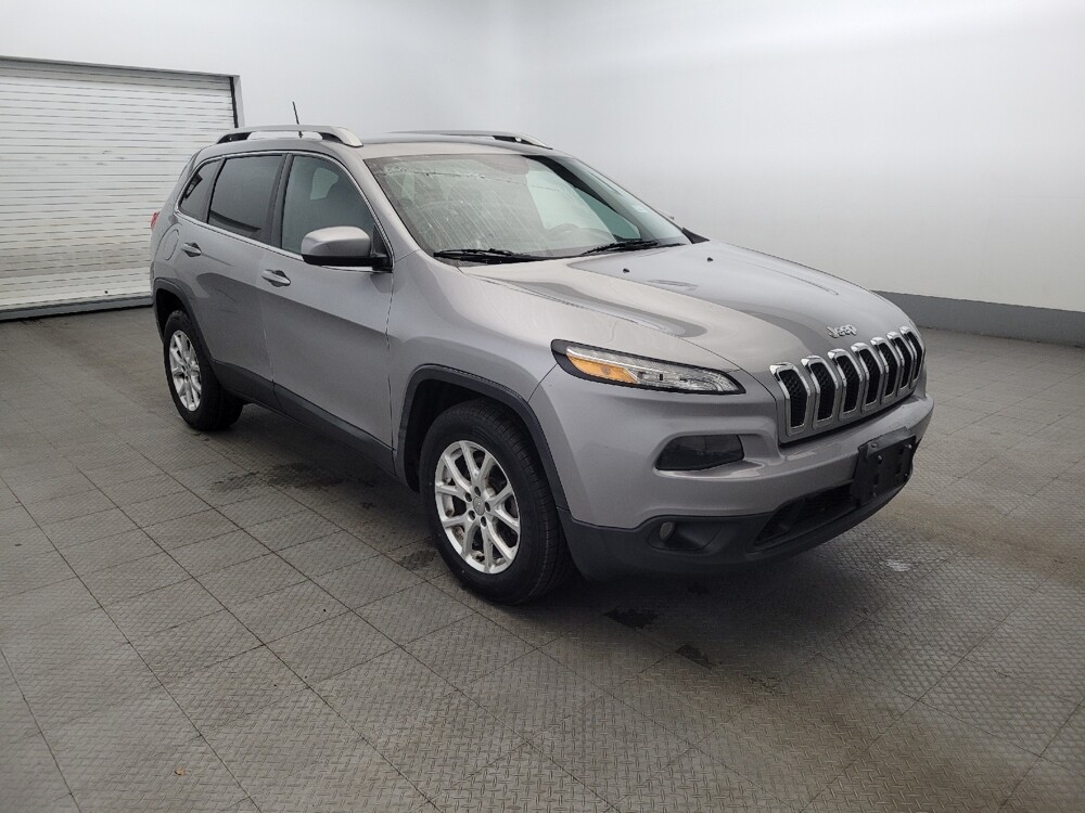 2017 Jeep Cherokee in Allentown, PA 18103 - 18143107 13