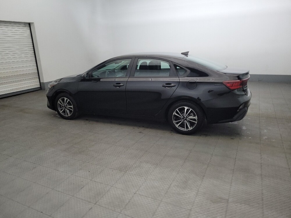 2023 Kia Forte in Glen Burnie, MD 21061 - 18143108 3