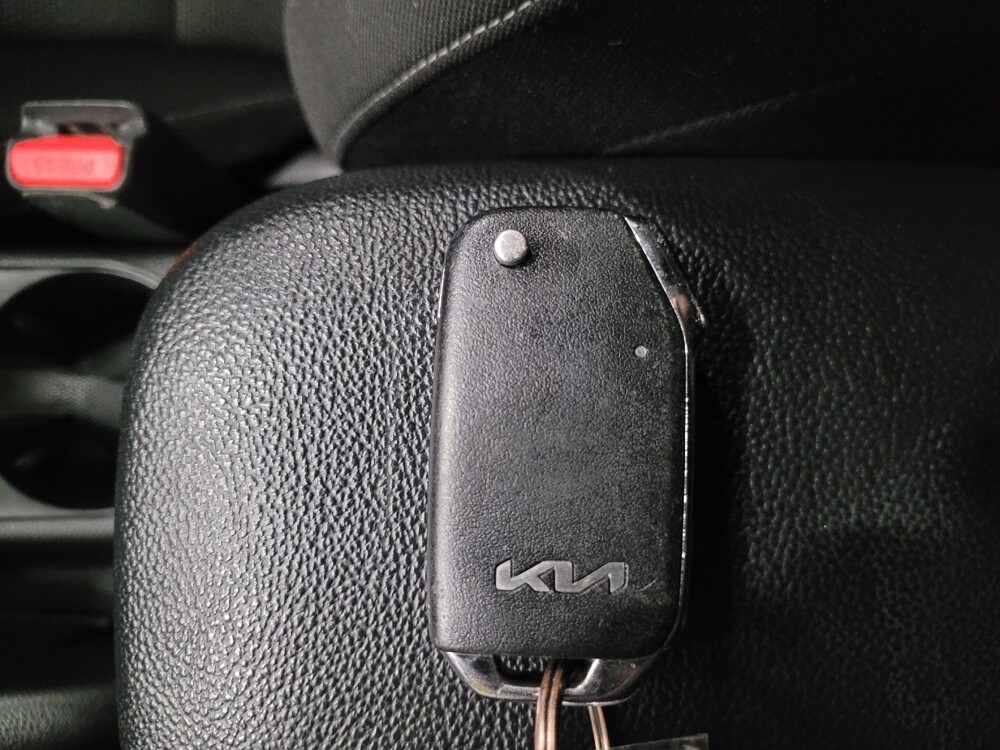 2023 Kia Forte in Glen Burnie, MD 21061 - 18143108 32