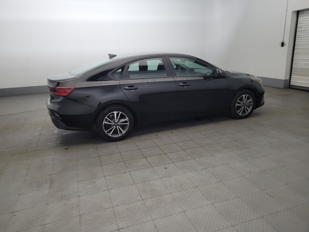 2023 Kia Forte in Glen Burnie, MD 21061 - 18143108 10