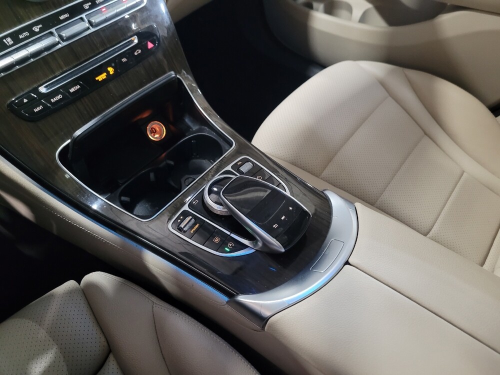 2017 Mercedes-Benz GLC 300 in Williamstown, NJ 8094 - 18143110 26