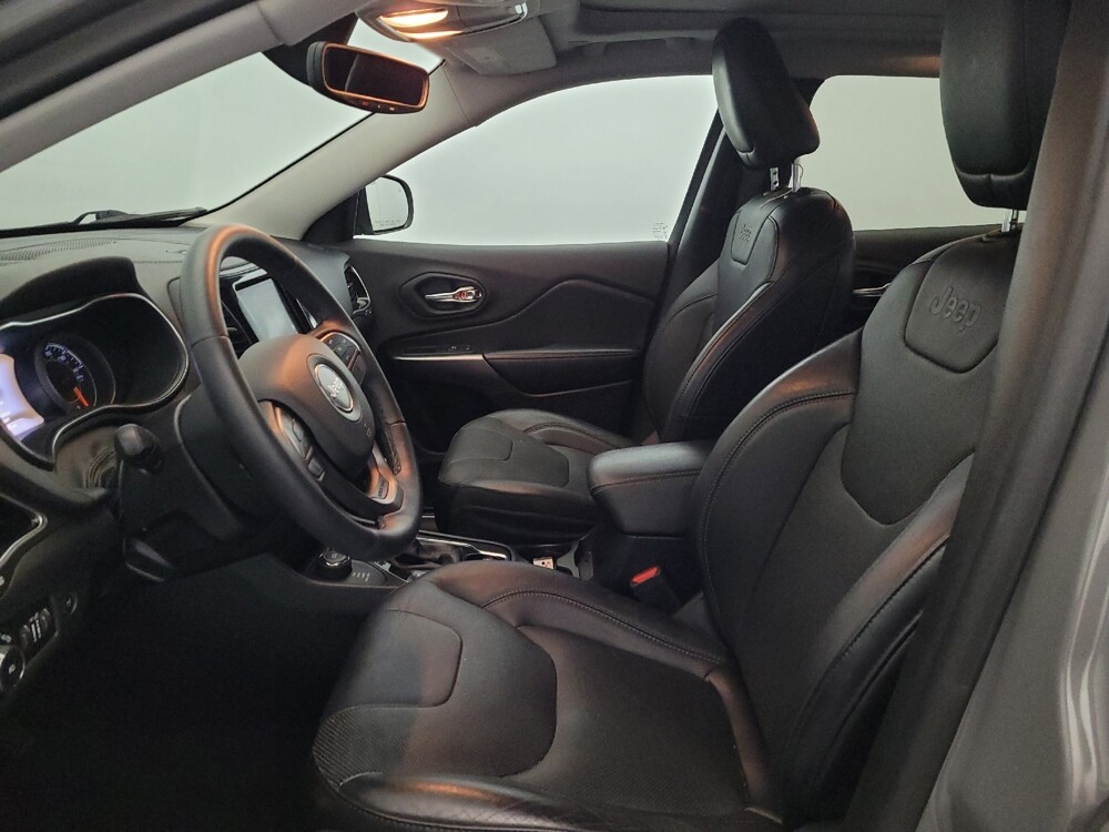 2019 Jeep Cherokee in Temple Hills, MD 20746 - 18143112 17