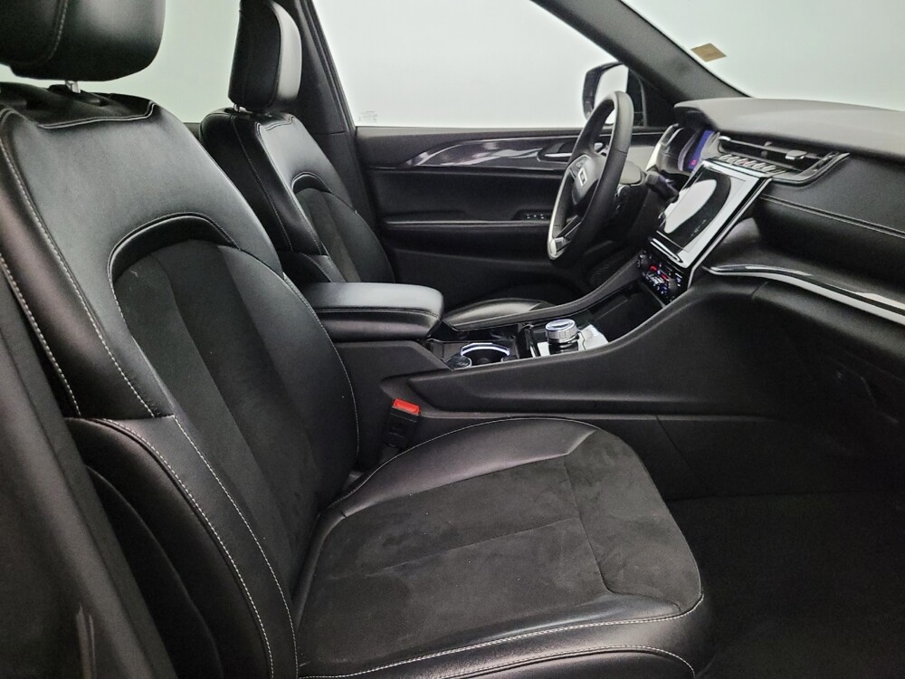 2023 Jeep Grand Cherokee L in Williamstown, NJ 8094 - 18143113 21