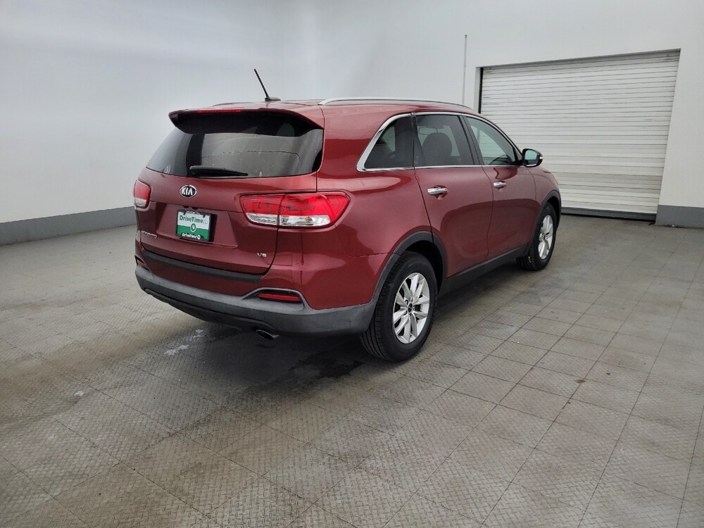 2018 Kia Sorento in Richmond, VA 23235 - 18143114 9