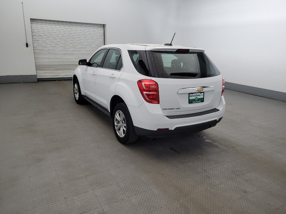 2017 Chevrolet Equinox in Henrico, VA 23223 - 18143118 5