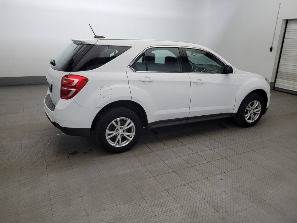 2017 Chevrolet Equinox in Henrico, VA 23223 - 18143118 10