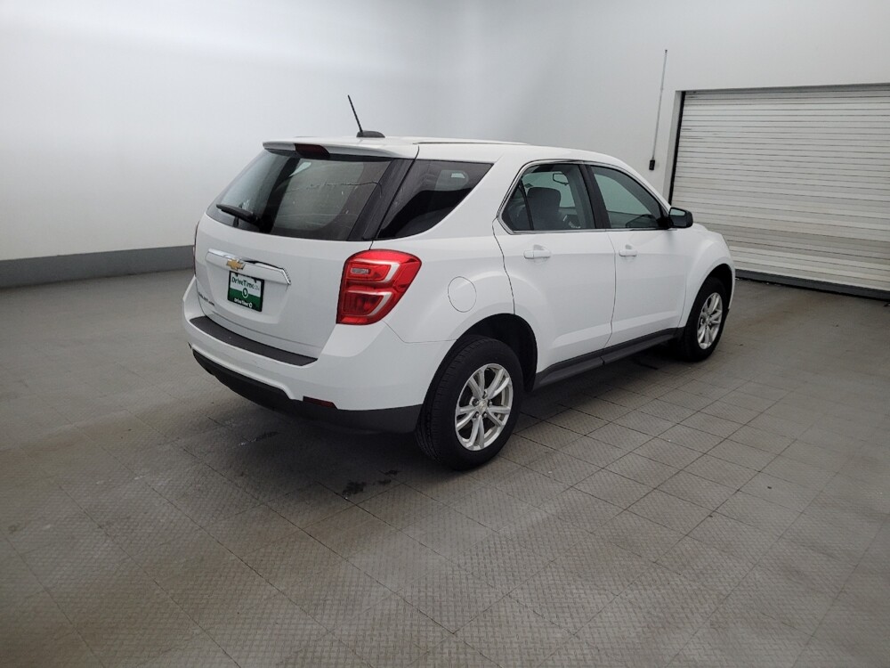 2017 Chevrolet Equinox in Henrico, VA 23223 - 18143118 9