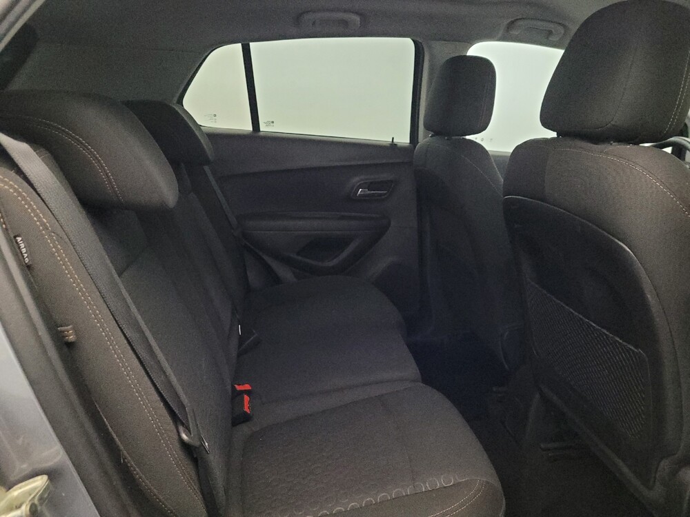 2020 Chevrolet Trax in Temple Hills, MD 20746 - 18143122 19
