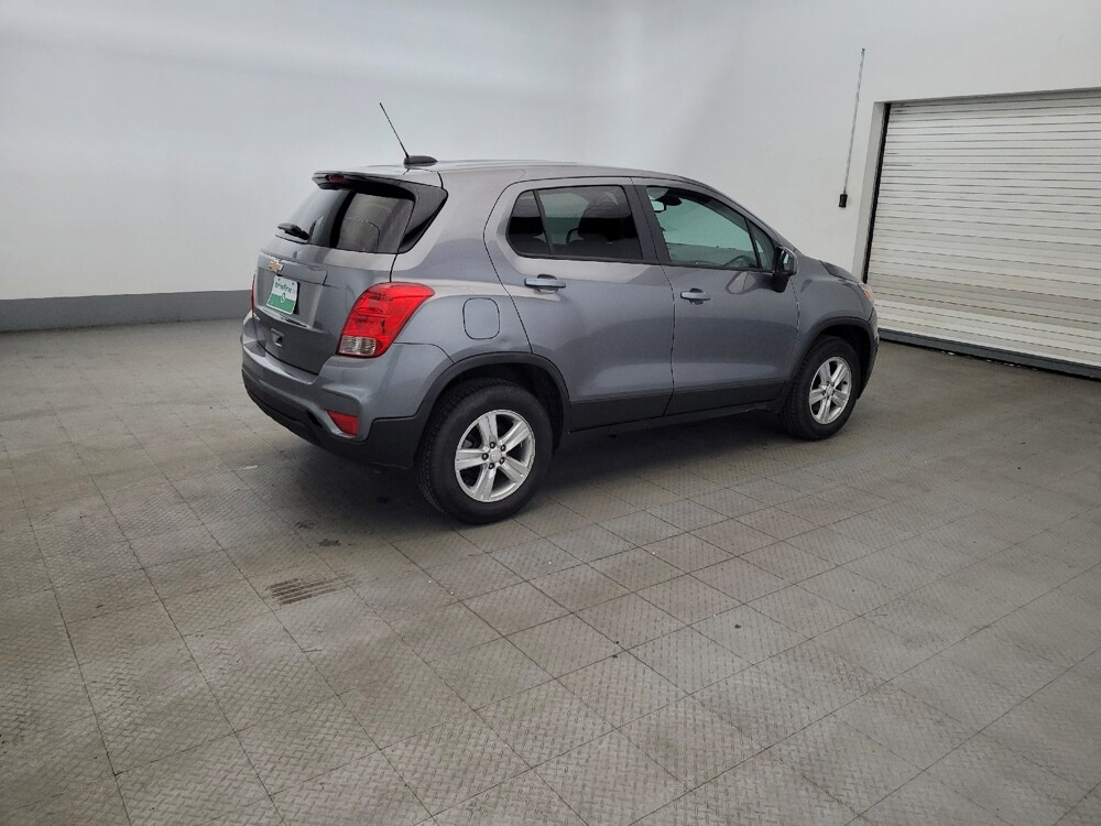 2020 Chevrolet Trax in Temple Hills, MD 20746 - 18143122 10
