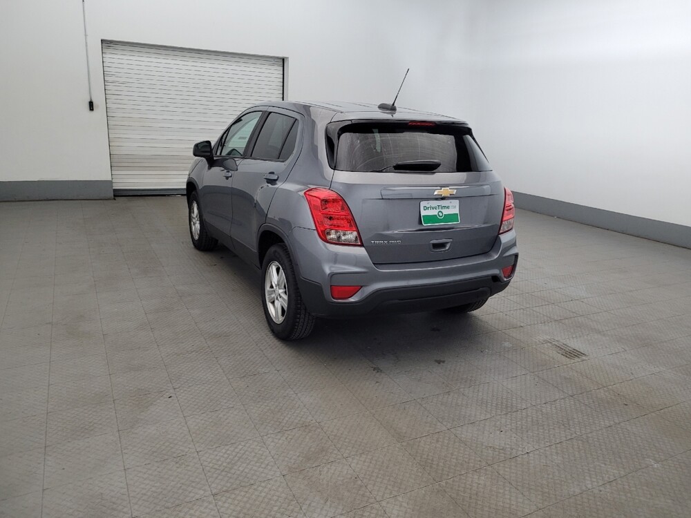 2020 Chevrolet Trax in Temple Hills, MD 20746 - 18143122 5