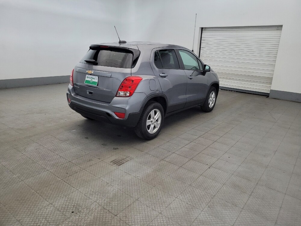 2020 Chevrolet Trax in Temple Hills, MD 20746 - 18143122 9